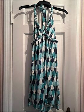BCBG Generation Size S  Teal & White Patterned Halter Dress